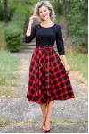 Rochie Gabrielle din jerse de bumbac cu fusta in carouri rosii  si cordon detasabil